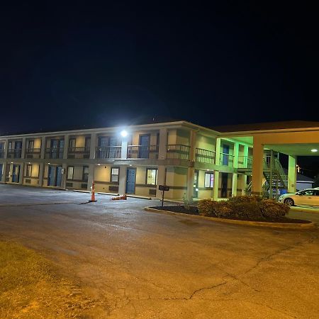 Briarwood Inn Amory Exterior foto