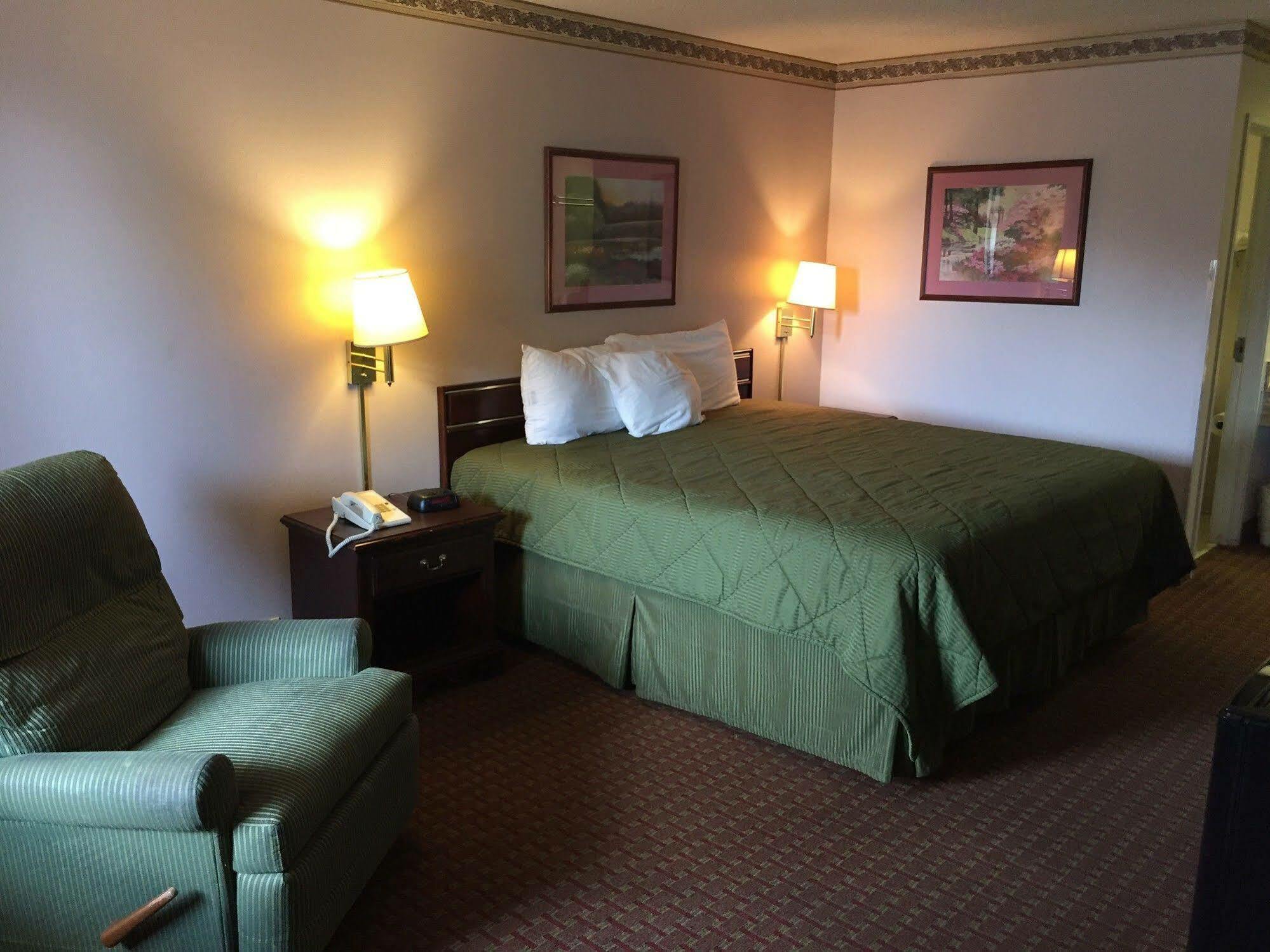Briarwood Inn Amory Exterior foto